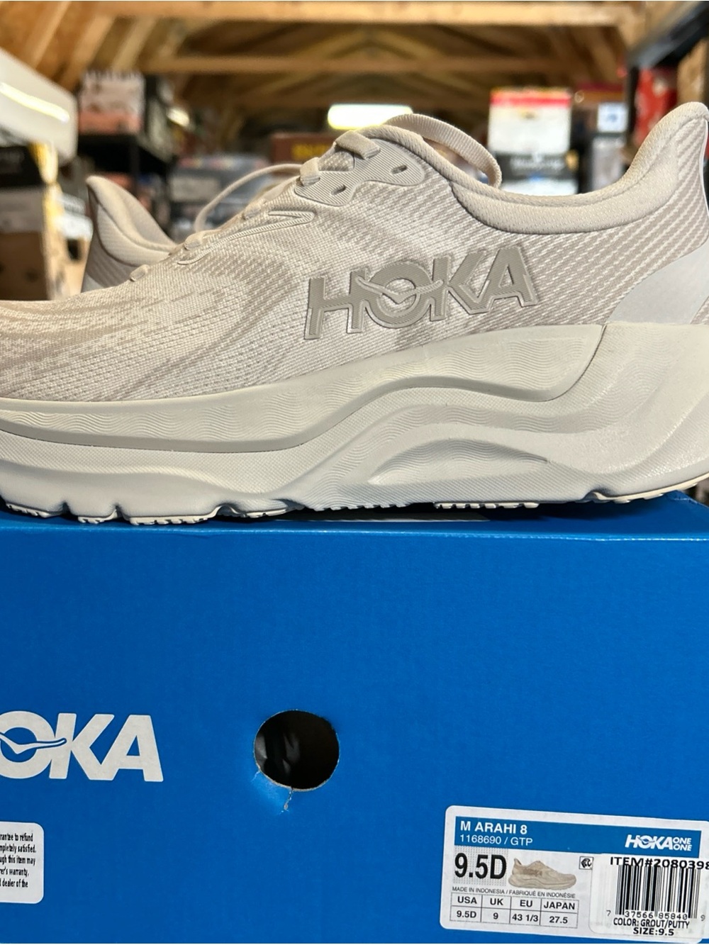 Hoka Men's Arahi 8 Running Shoes - Beige